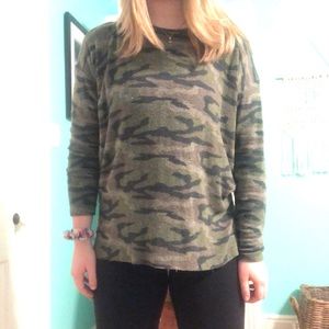 American Eagle Camo Top